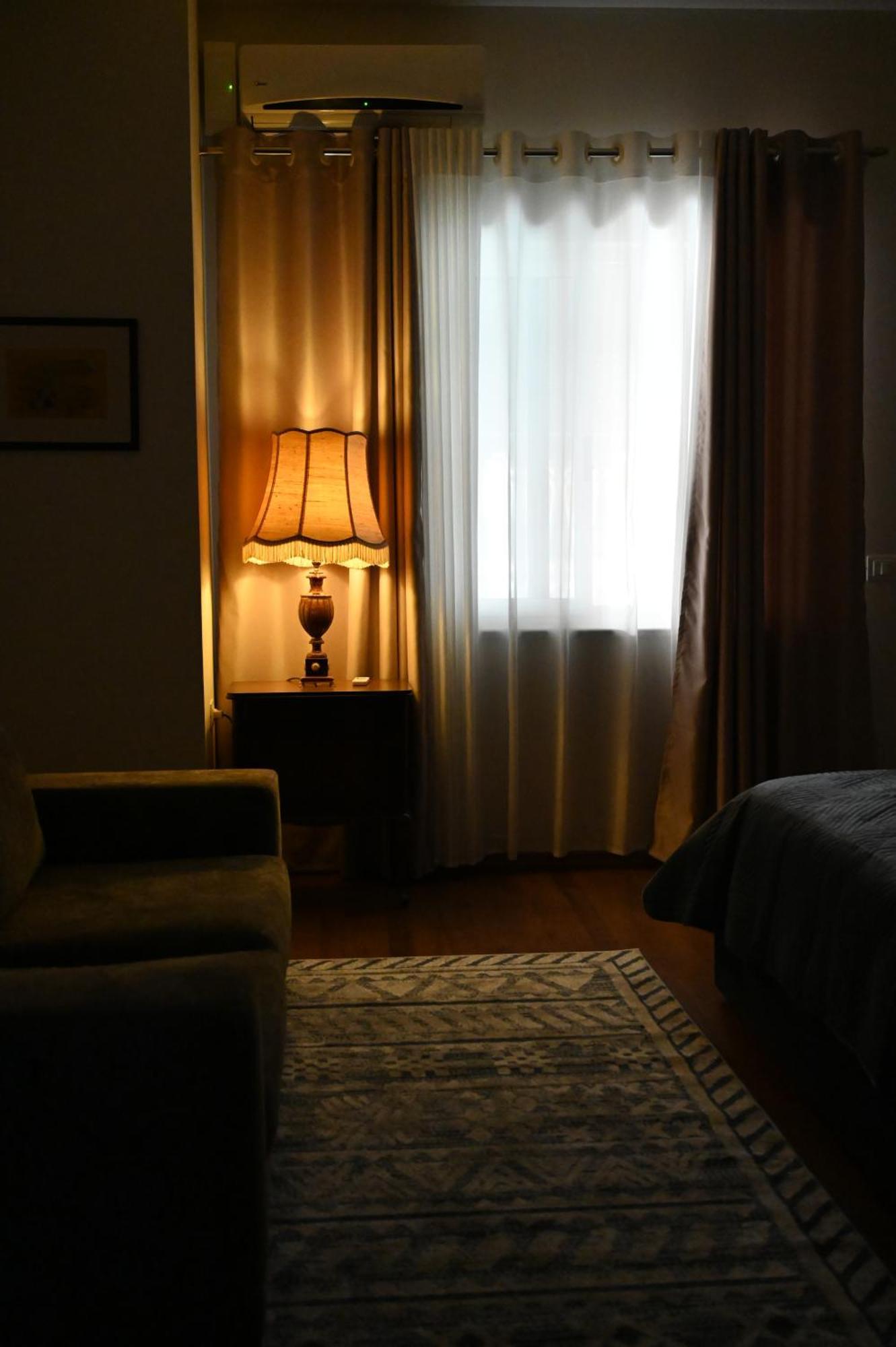 Niche Boutique Hotel Tirana Exteriör bild